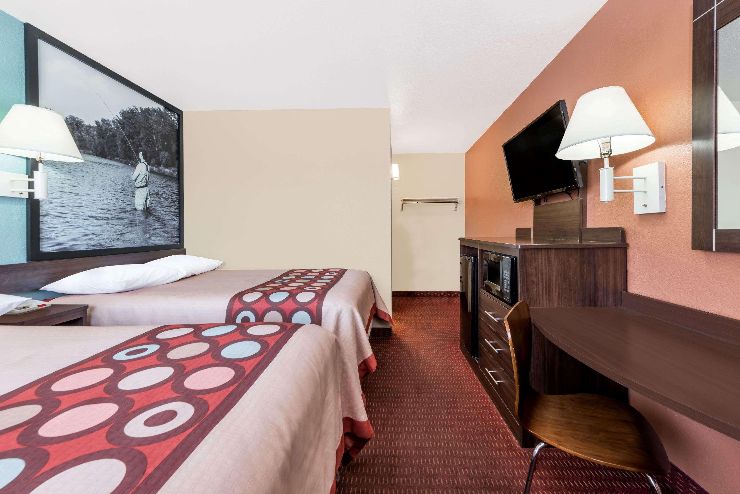Super 8 By Wyndham Midwest City Ok Luaran gambar