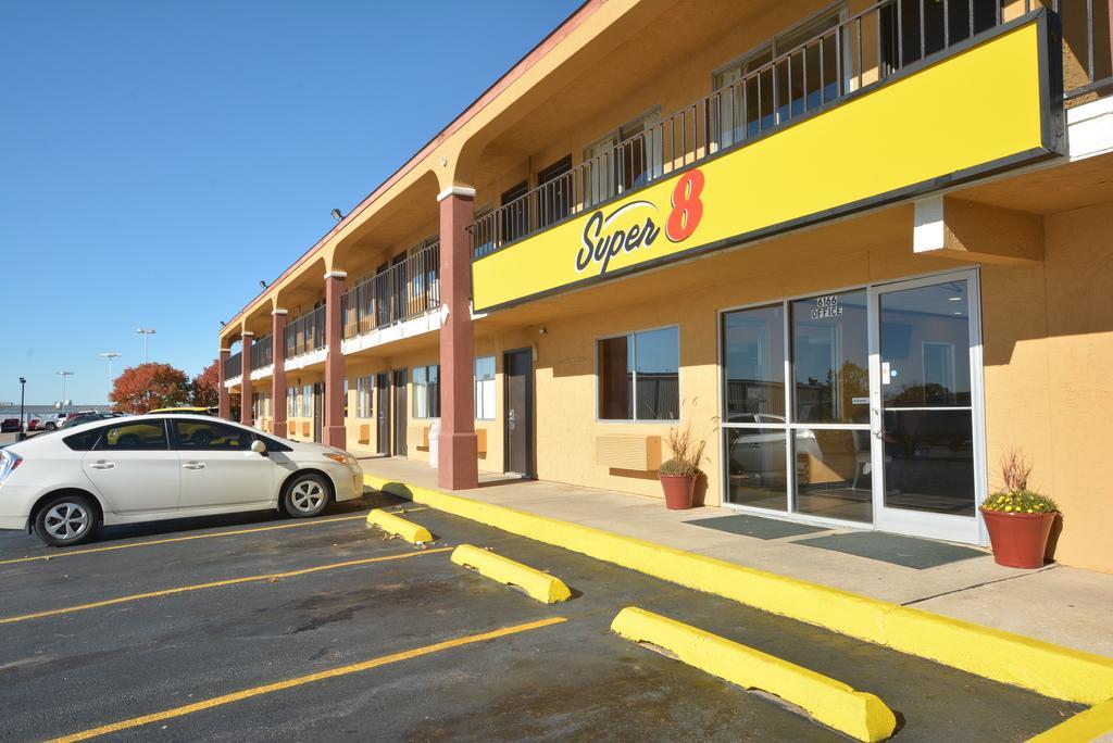 Super 8 By Wyndham Midwest City Ok Luaran gambar